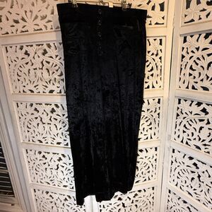 NWT Black Elastic waist pants with button up design size XL Halara Brand
